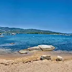 Aparthotel Sea View - With Pool 3*