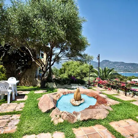 Sea View - With Pool 3*